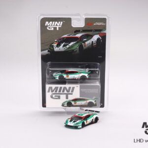 MINI GT #571 — Lamborghini Huracán GT3 EVO #87 “Bamboo Airways LAMBORGHINI GT3” JLOC 2022 SUPER GT SERIES