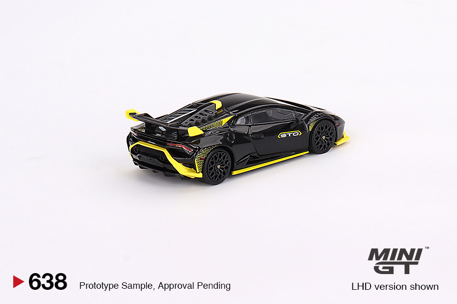 MINI GT #638 — Lamborghini Huracán STO Nero Noctis - Image 4