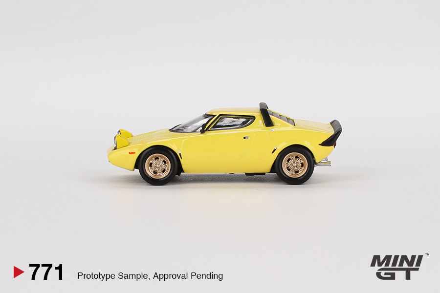 MINI GT #771 — Lancia Stratos HF Stradale Giallo Fly - Image 5