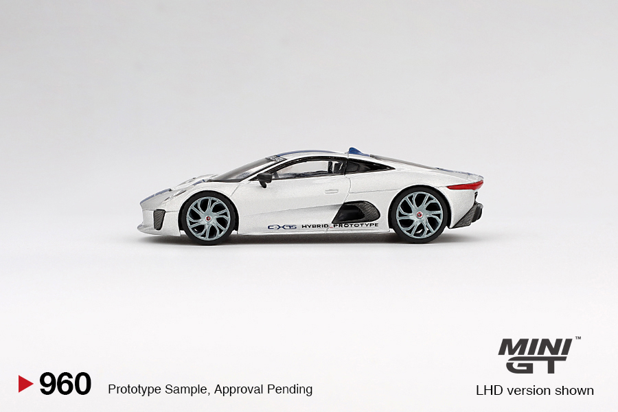 MINI GT #960 — Jaguar C-X75 Silver - Image 5