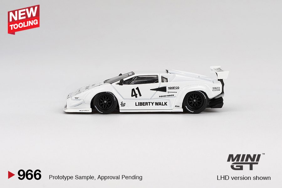 MINI GT #966 — Lamborghini Countach LB-WORKS White 2024 Tokyo Auto Salon - Image 5