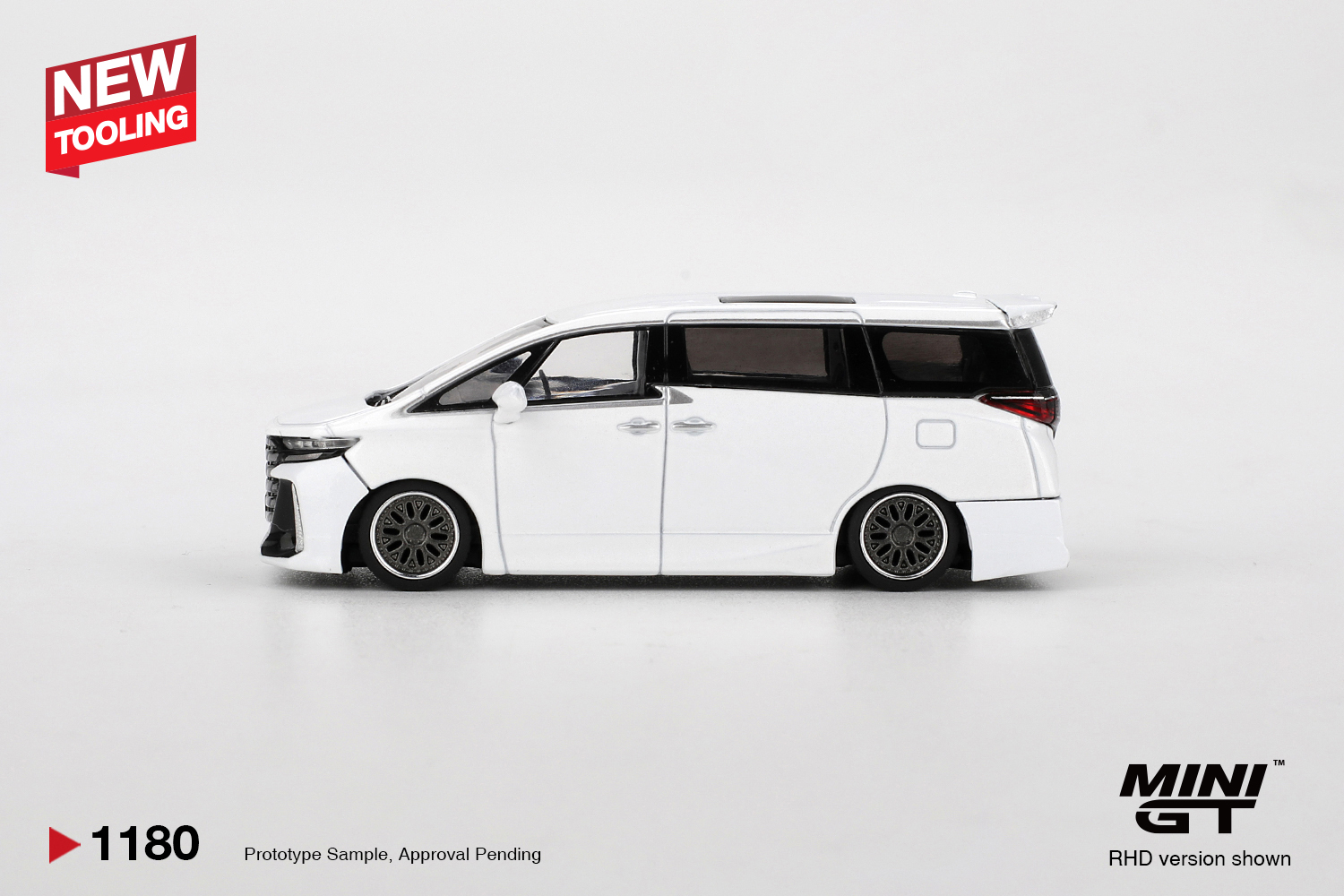 MINI GT #1180 — Toyota Vellfire 40 KUHL White - Image 4