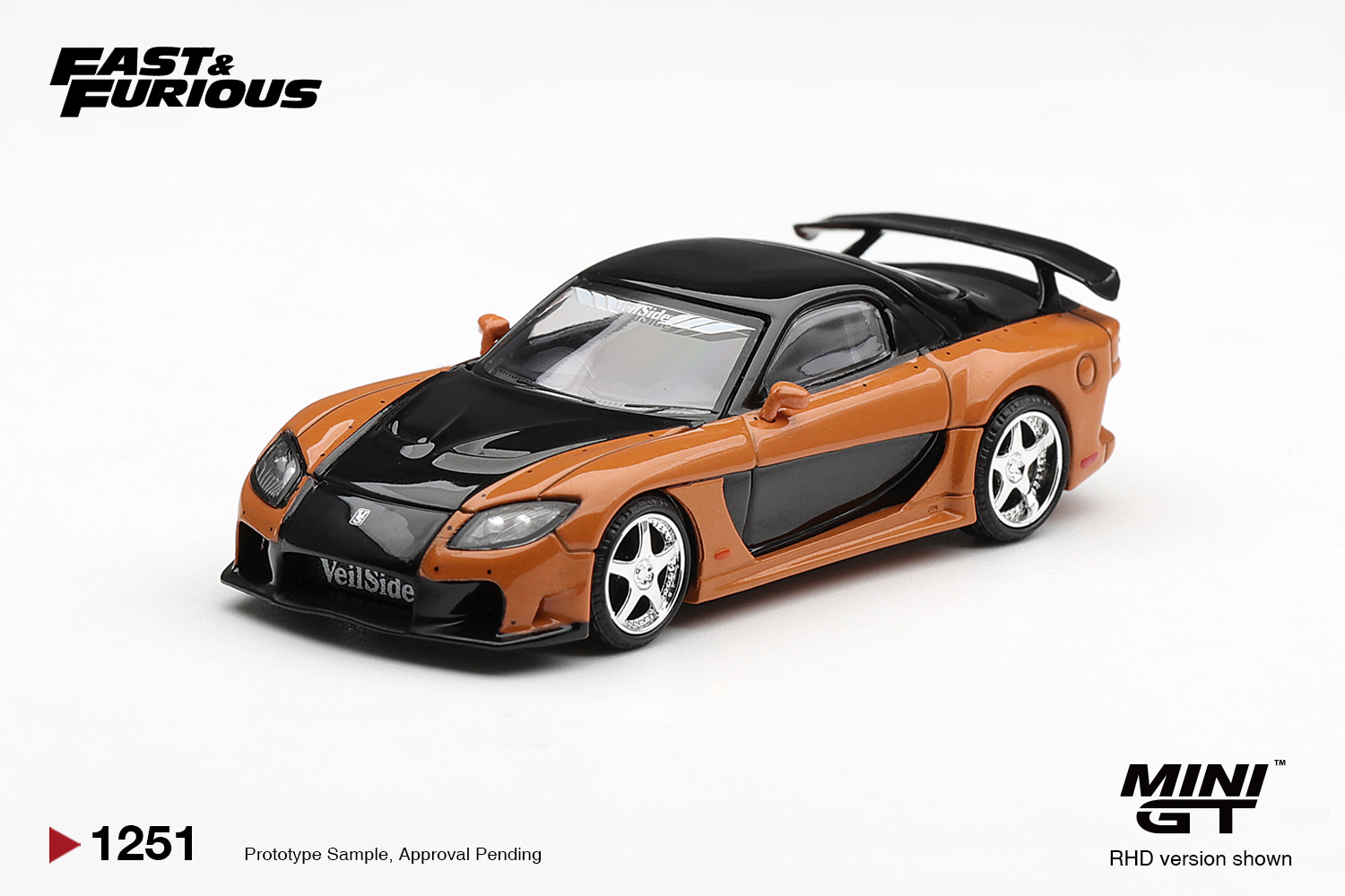 MINI GT #1251 — Mazda RX-7 VeilSide Fortune "The Fast and the Furious: Tokyo Drift" Han Seoul-Oh