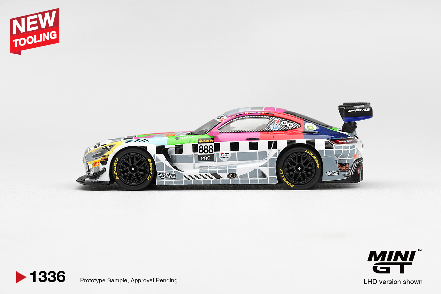 MINI GT #1336 — Mercedes-AMG GT3 #888 Mercedes-AMG Team GMR Meguiar´s Bathurst 12 Hour 2025 - Image 4