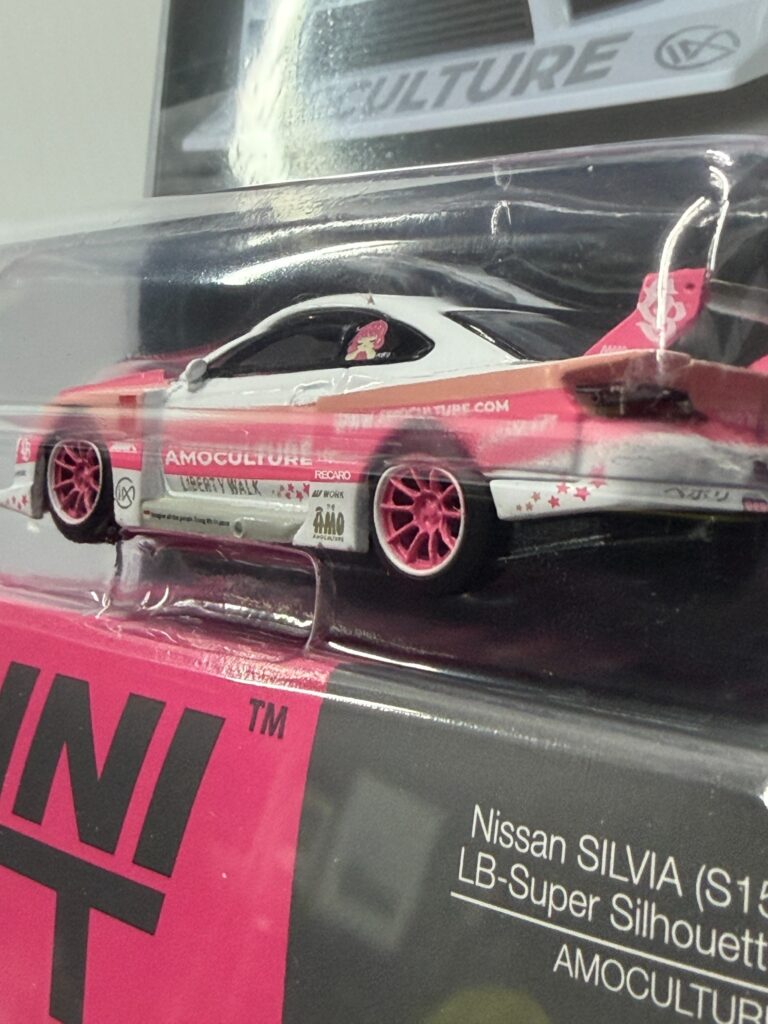 Mini GT #1239 Nissan Silvia (S15) LB-Super Silhouette AMOCULTURE 1:64 Blister